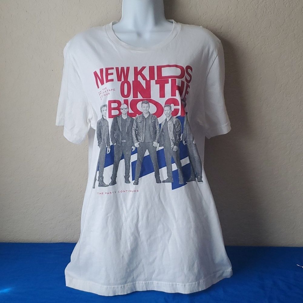 NKOTB New Kids On The Block Mixtape Tour T-Shirt 2022 Concert Graphic Tee